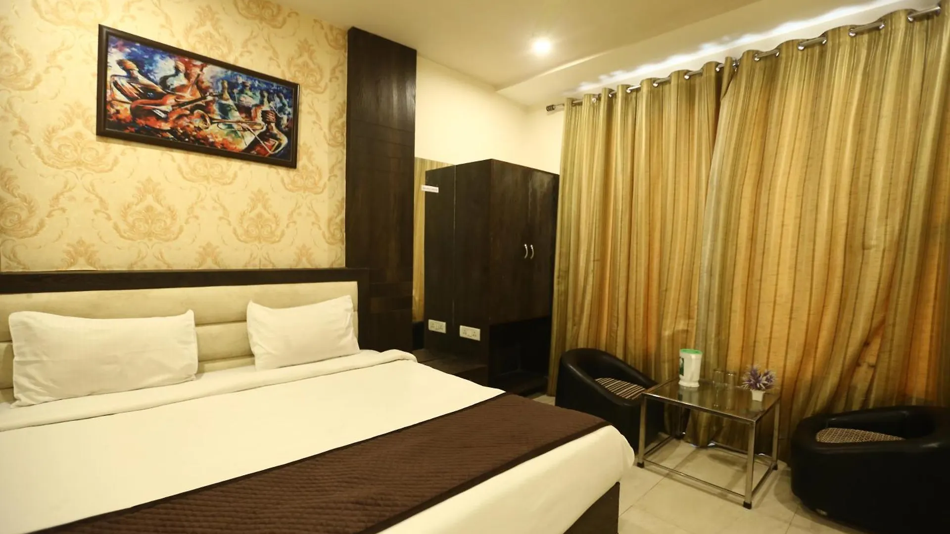 Hotel Orchid & Banquet Agra  3*, Agra (Uttar Pradesh) India